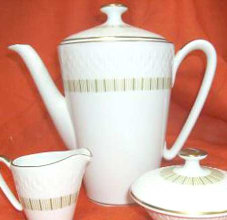 21435 Coffee Pot & Lid