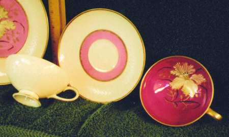ESC210 Footed Cup & Saucer Set
