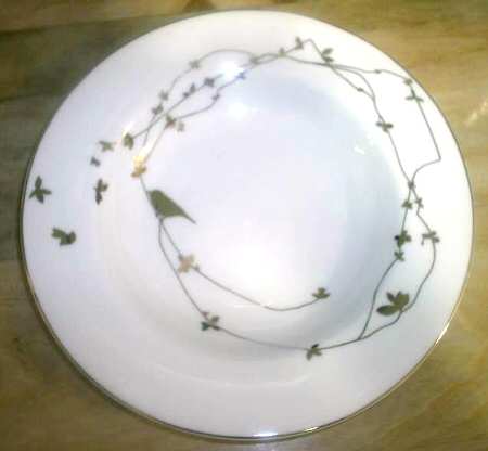 Bird on a Tree Rim Soup Bowl