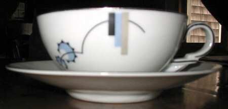 11096 Flat Cup & Saucer Set