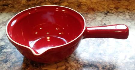 Flame Red (Rouge) Open Fondue Pot