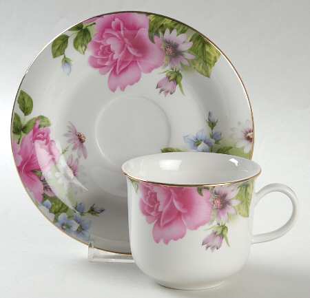 E1M1 Flat Cup & Saucer Set