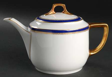 927 Teapot & Lid