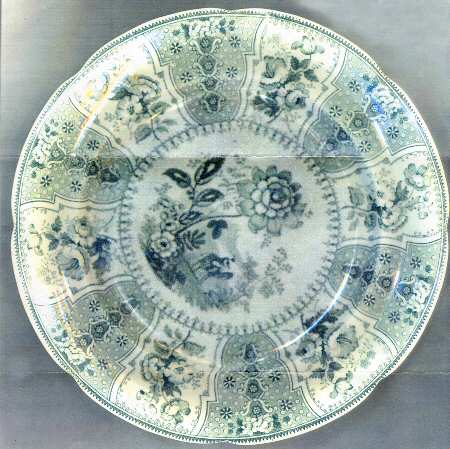 Eastern Plant Green Dinner Plate