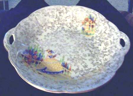 9202 Handled Cake Plate