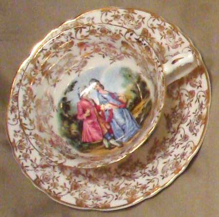 ENG123 Footed Cup & Saucer Set