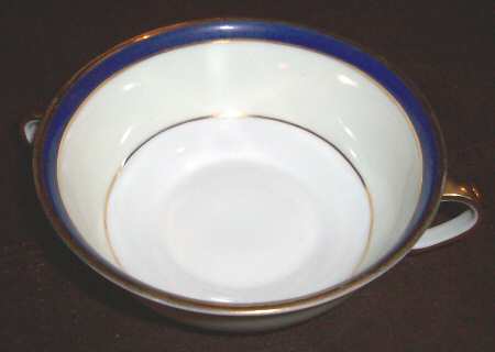 EPI368 Footed Cream Soup Bowl