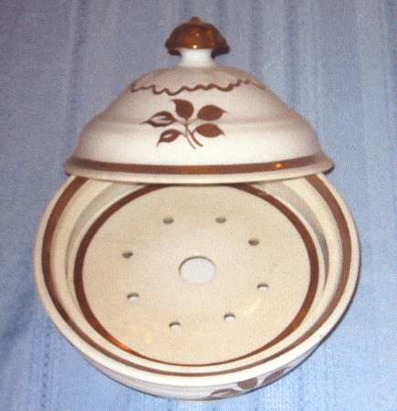Tobacco Leaf Round Covered Butter