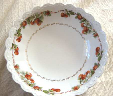 4154 10" Round Vegetable Bowl