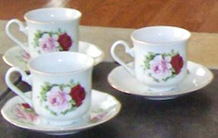 EPI404 Footed Cup & Saucer Set
