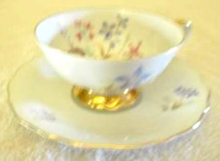 2547 Footed Cup & Saucer Set