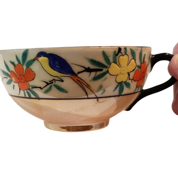 EBJ7 Footed Cup