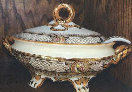 Milan Brown Multicolored Gravy Boat & Underplate with Ladle