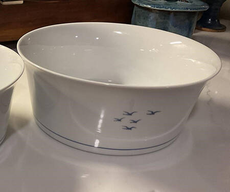 ESC284 8" Round Vegetable Bowl