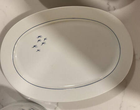 ESC284 11" Oval Serving Platter