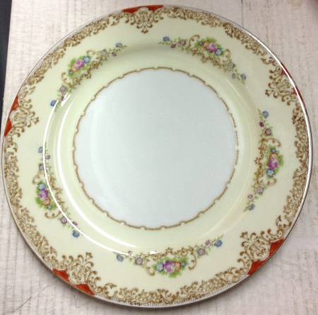 EMP129 Dinner Plate