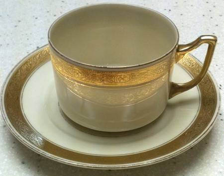 5462 Flat Cup & Saucer Set