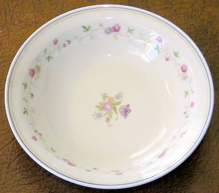 0142 Fruit/Dessert (Sauce) Bowl