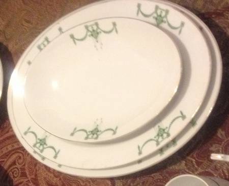 EPI437 16" Oval Serving Platter
