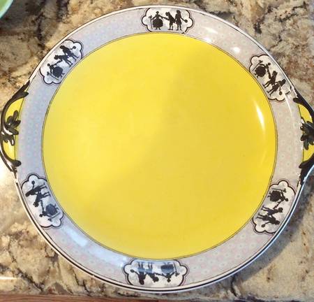 BAK32 Handled Cake Plate