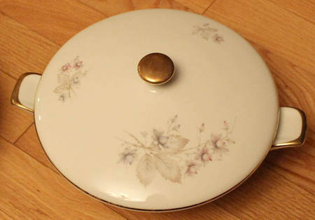 22107NE (Not Embossed) Sugar Bowl & Lid
