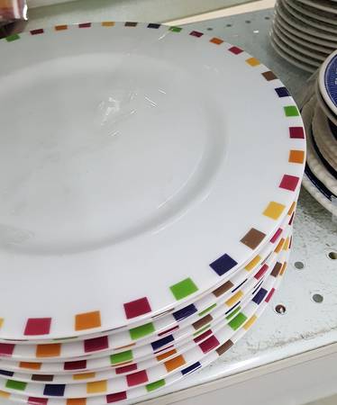 Dot the Square by Euro Ceramica