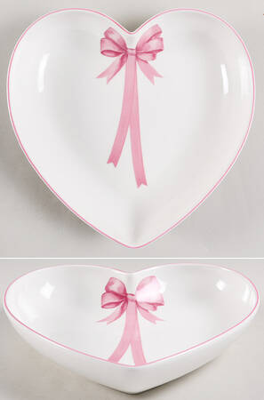 EAT22 9" Heart Shaped Bowl
