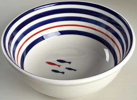 EAF1 10" Round Serving Bowl by Easy Life