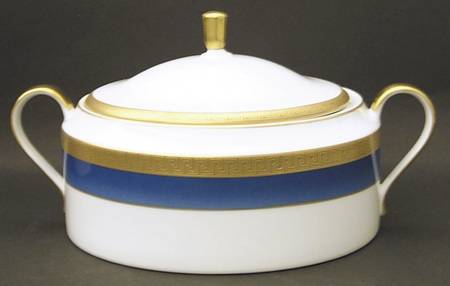 Athena Round Covered Vegetable