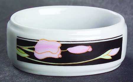 Vanessa Napkin Ring