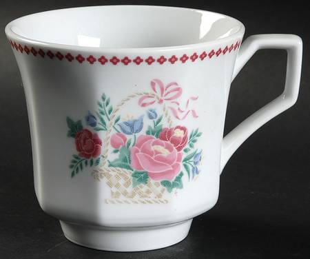 Williamsburg Footed Cup
