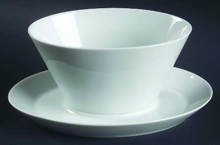 Fairwood White Gravy Boat with Attached Underplate
