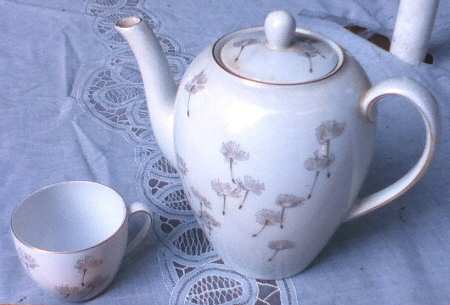 Thistledown Coffee Pot & Lid