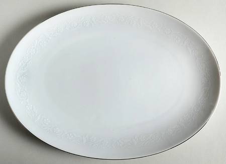 English Lace 12" Oval Serving Platter
