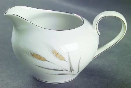 Lea Creamer by Fashion Manor