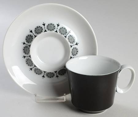 Midnight Snow Flat Cup & Saucer Set