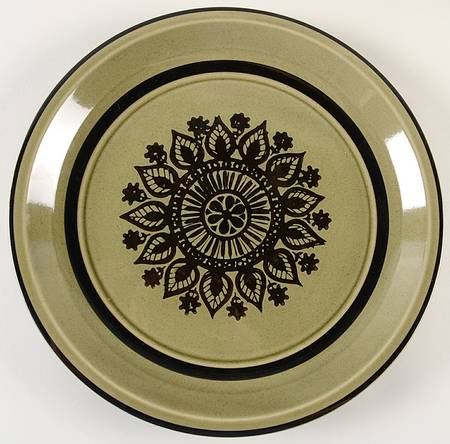Saracen 12" Chop Plate (Round Platter)