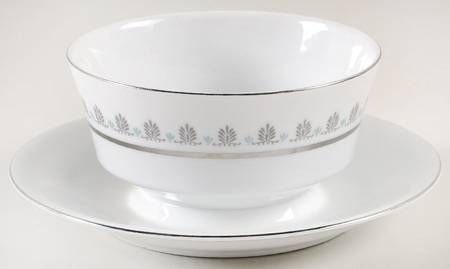 Silver Spruce Gravy Boat with Attached Underplate