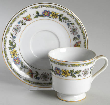 Footed Cup & Saucer Set