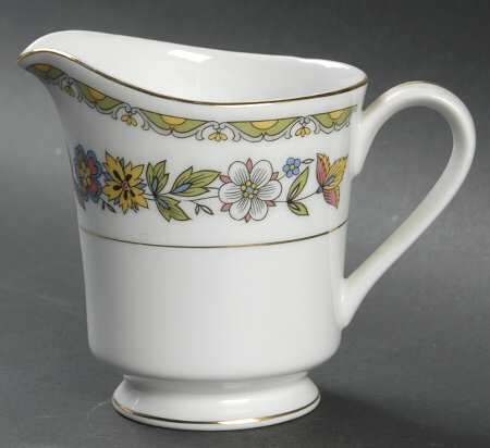 Tivoli Creamer