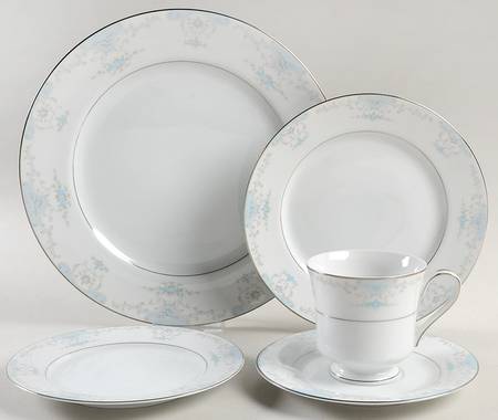 Heirloom 5 Piece Place Setting