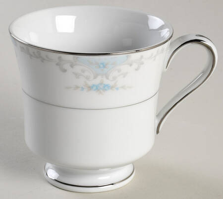 Heirloom Footed Cup