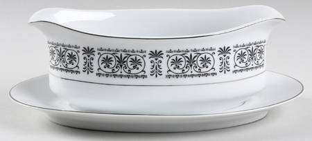 Madrid Gravy Boat with Attached Underplate