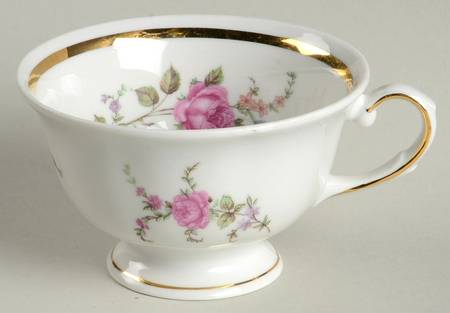 3607 Footed Cup