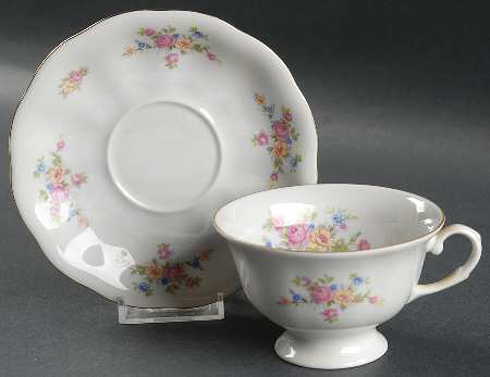 Garland Garlandia Footed Cup & Saucer Set
