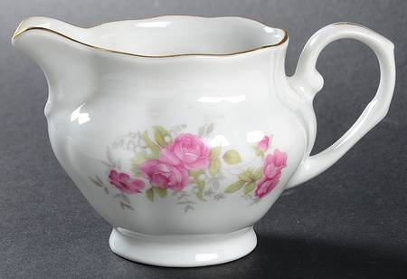 Rosebud Red Creamer