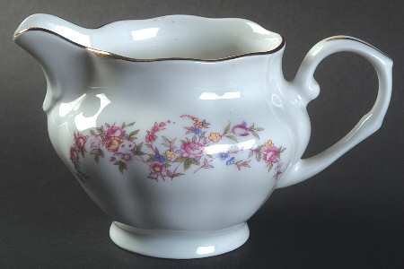 Spring Garland Creamer