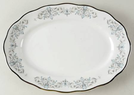 Tempo (Scallop) 13" Oval Serving Platter