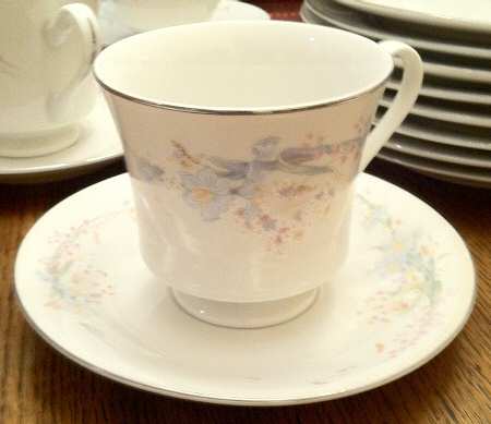 FCC32 Footed Cup & Saucer Set