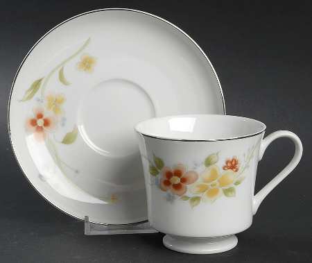 Annabelle Footed Cup & Saucer Set